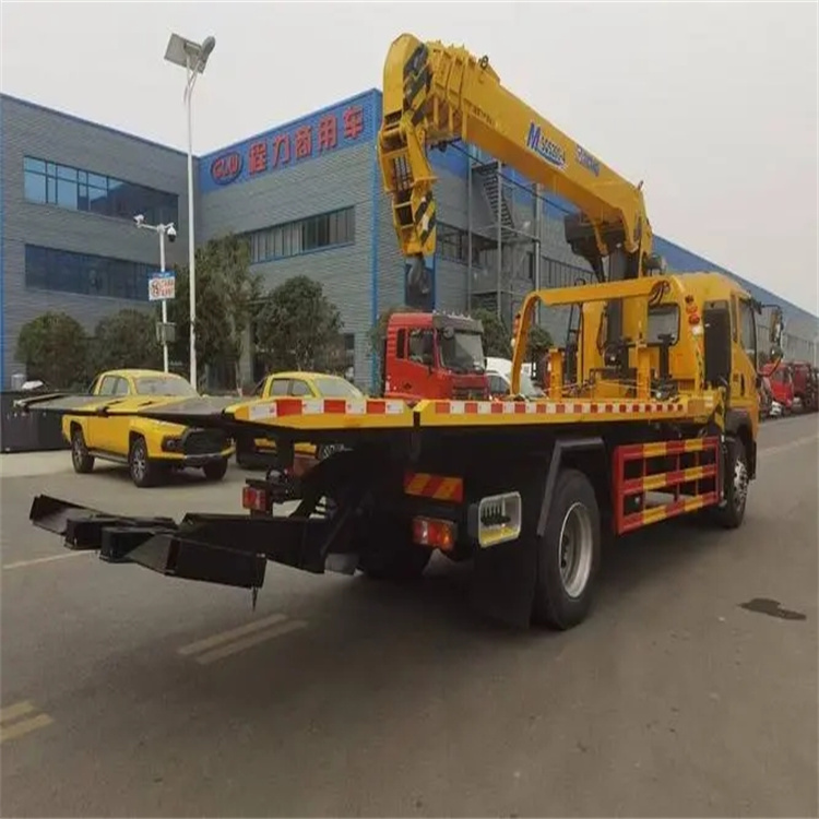 纳雍附近小随车吊出租电话，轻松解决搬运烦恼